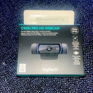 Logitech C920e / C920 HD Webcam, Full HD 1080p Video Calling and Recording